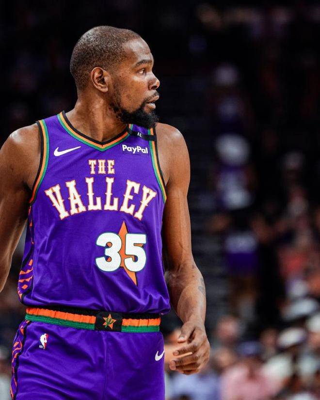 九游平台-杜兰特新星出色防守表现惊艳，日本队未来可期！