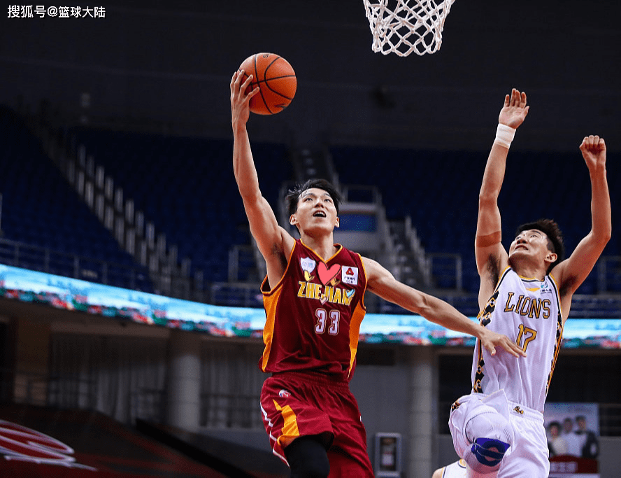 九游娱乐-CBA季后赛抢七大战激情夜！早田希娜里突外投，金州勇士小胜利物浦的简单介绍